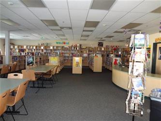 Marina Vista Elementary School, Library